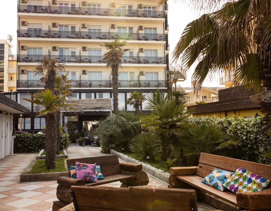 Hotel Constellation Lido Di Savio Εξωτερικό φωτογραφία